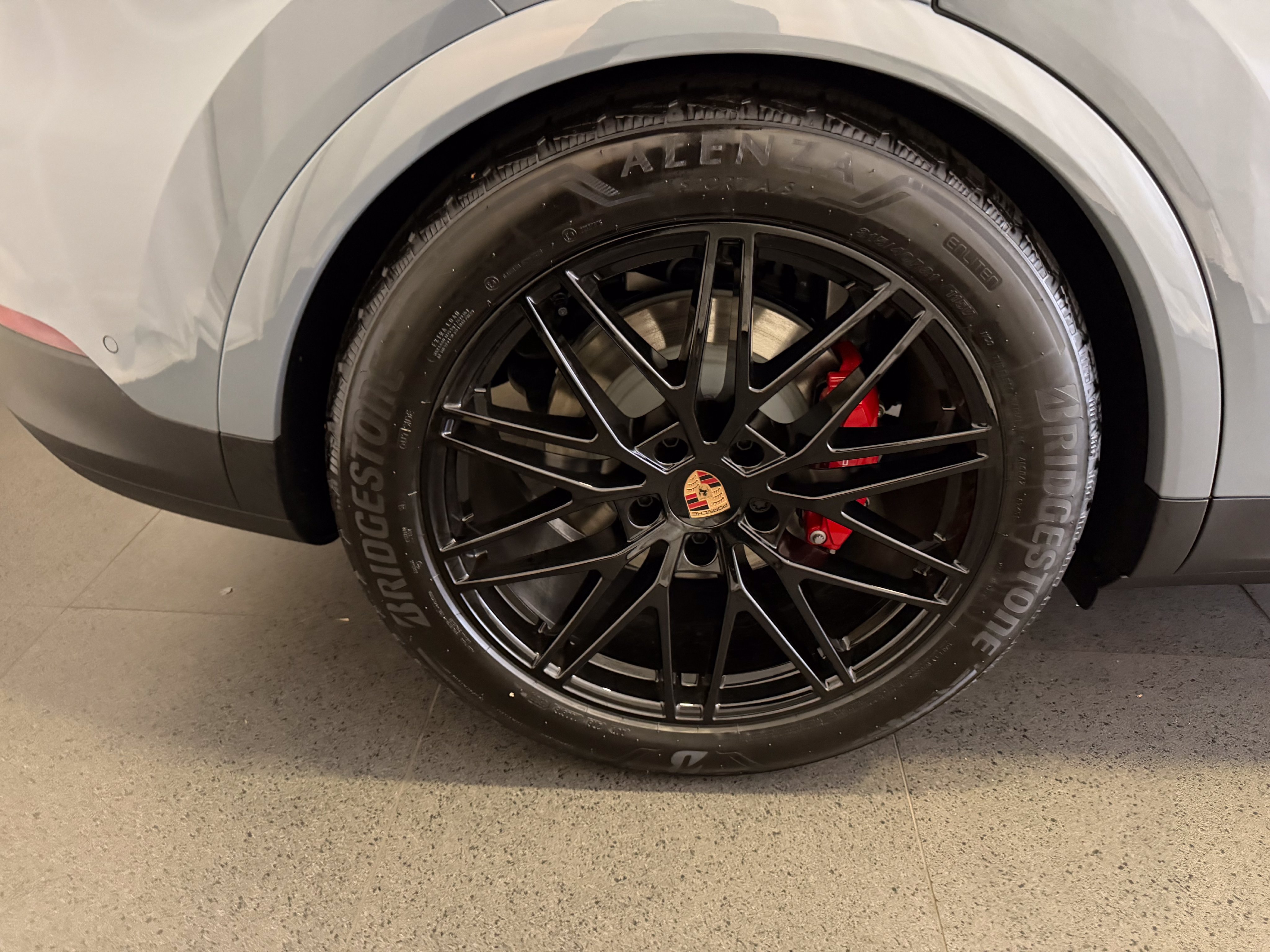 New 2027 Porsche Cayenne S AWD/4WD image 12