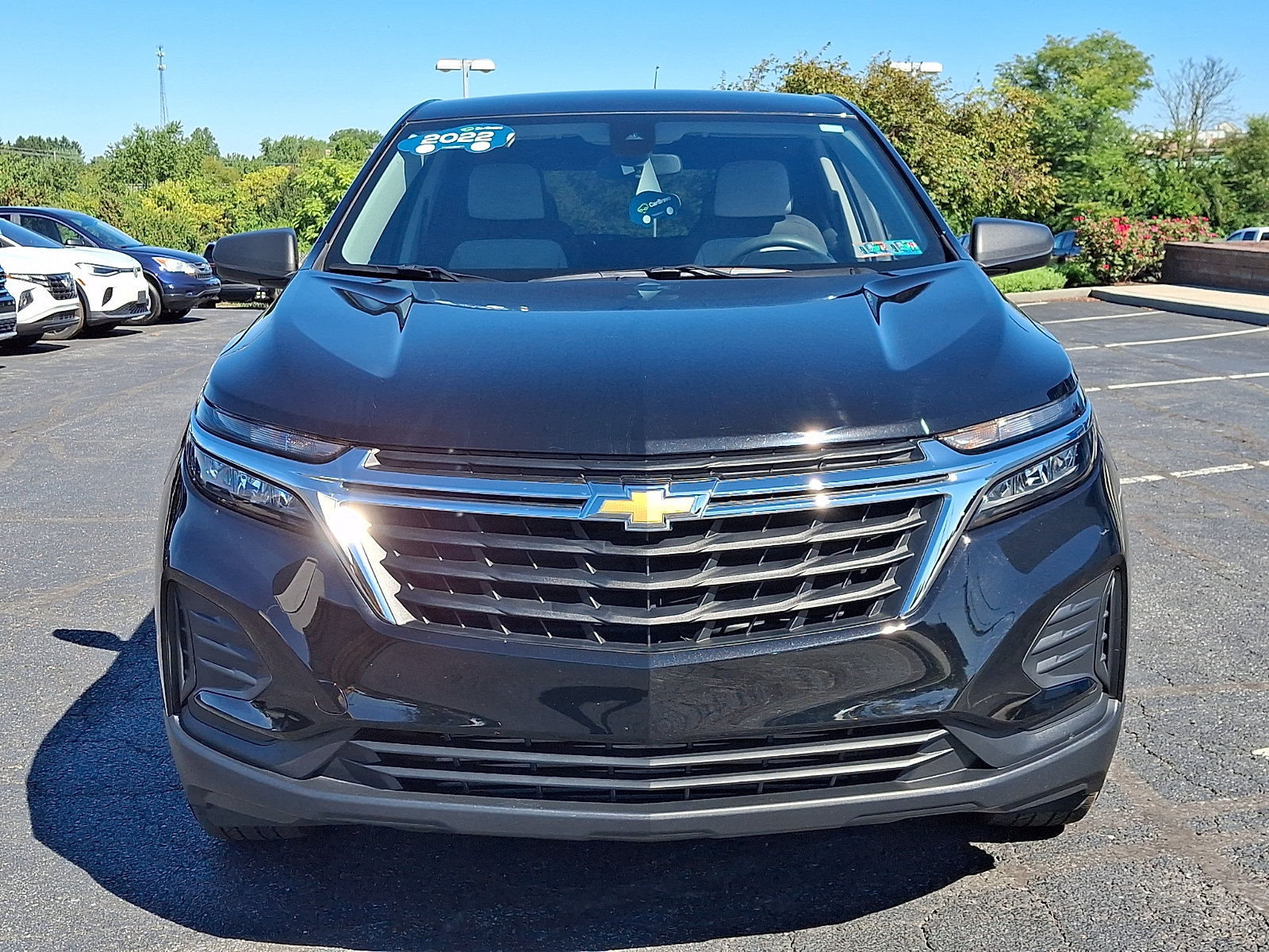 Certified 2022 Chevrolet Equinox LS w/ LS Convenience Package AWD/4WD image 2