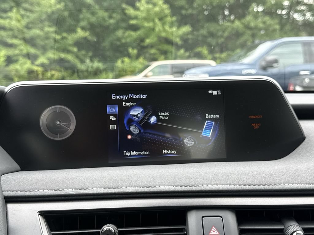 Used 2022 Lexus UX 250h w/ Premium Package AWD/4WD image 20