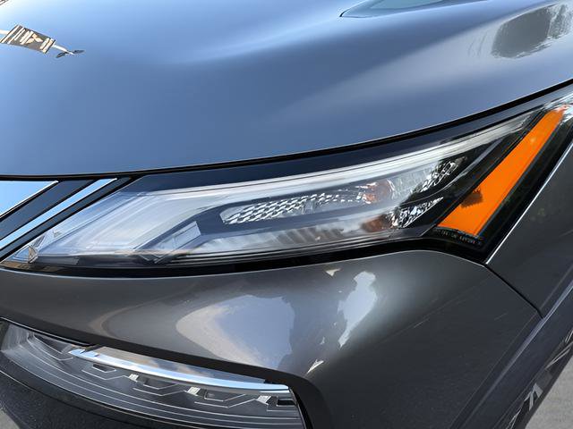 Used 2022 Nissan Rogue SV image 30