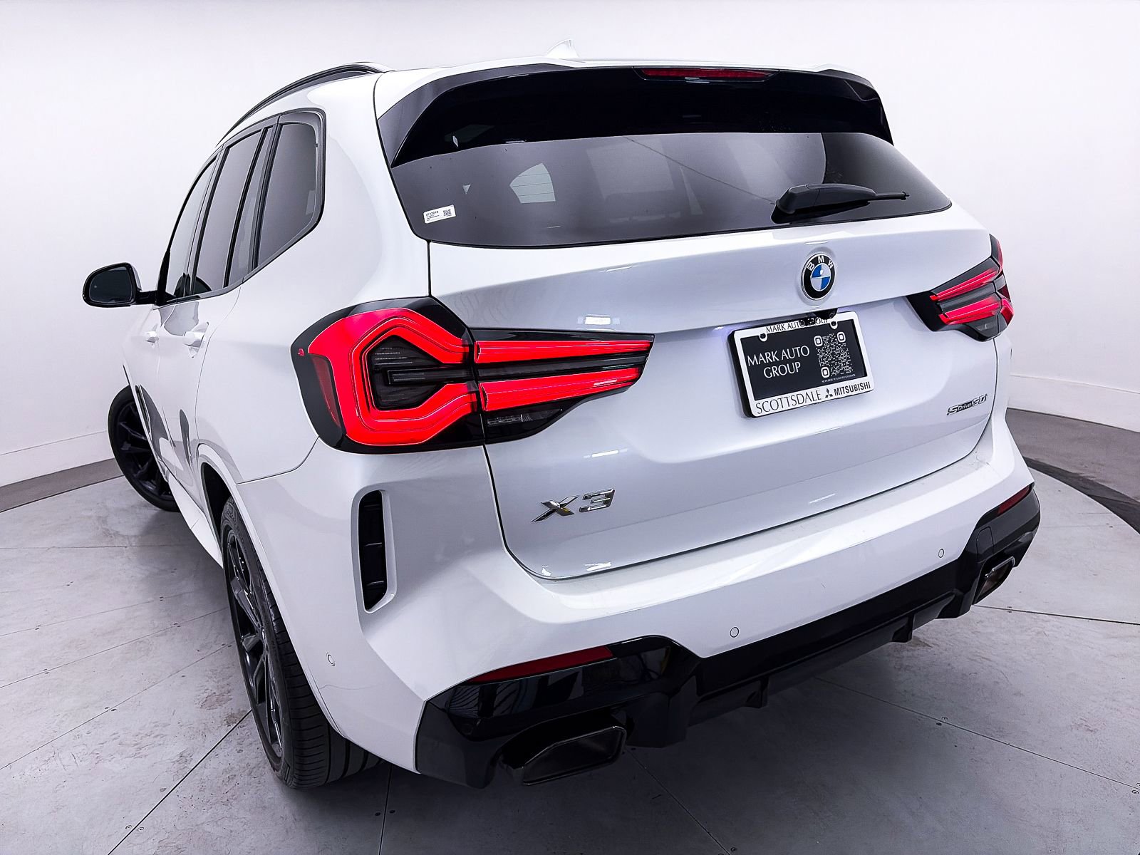 Used 2024 BMW X3 sDrive30i w/ M Sport Package RWD image 10