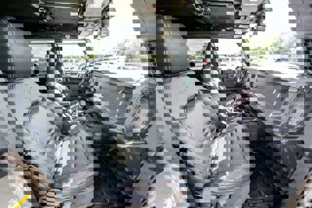 New 2025 Ford Bronco Badlands image 23