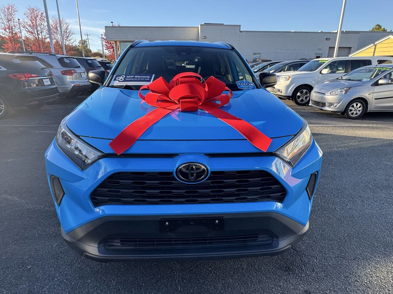 Used 2019 Toyota RAV4 LE image 35