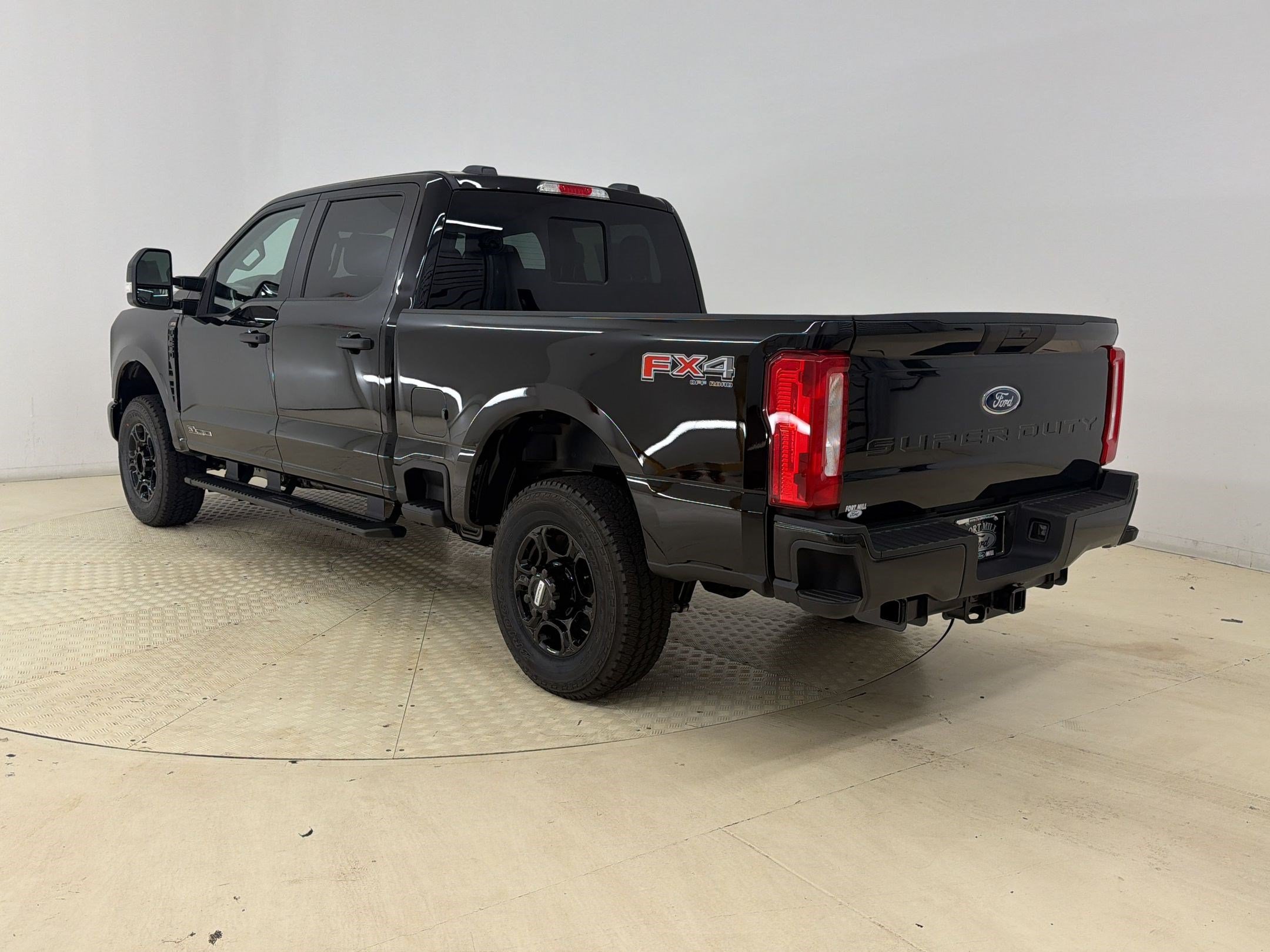 New 2026 Ford F250 XL w/ STX Appearance Package AWD/4WD image 3