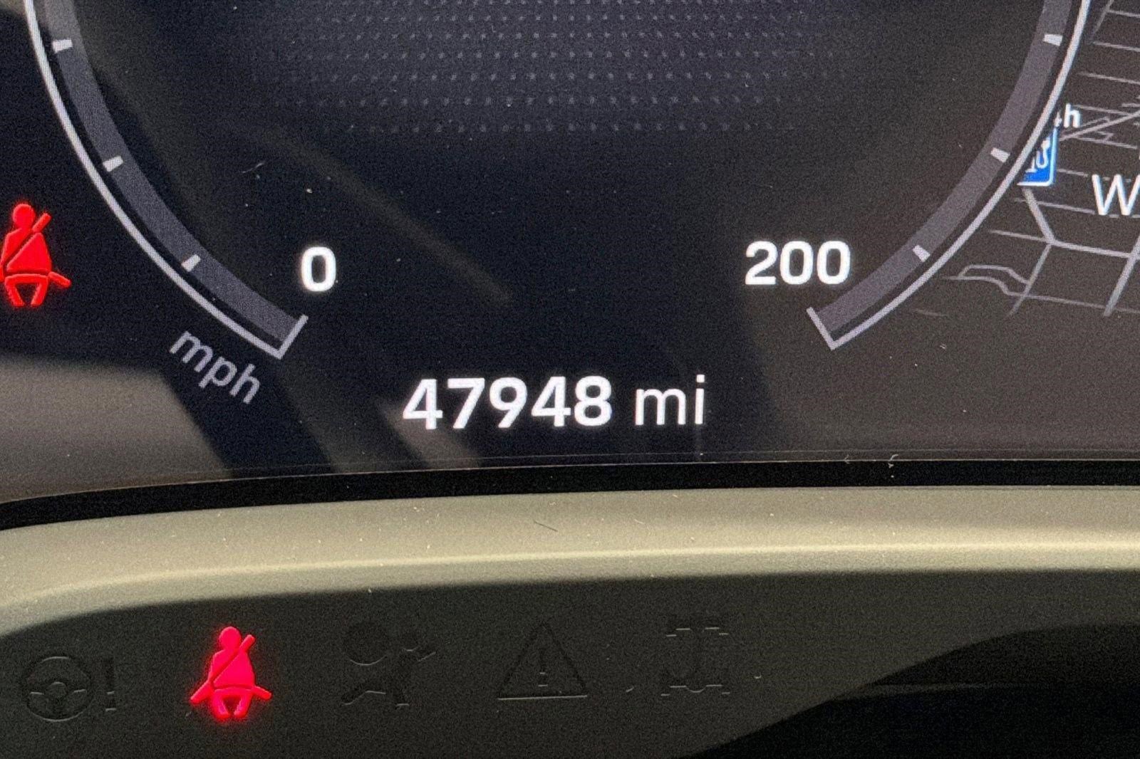 Used 2021 Porsche Taycan 4S image 18