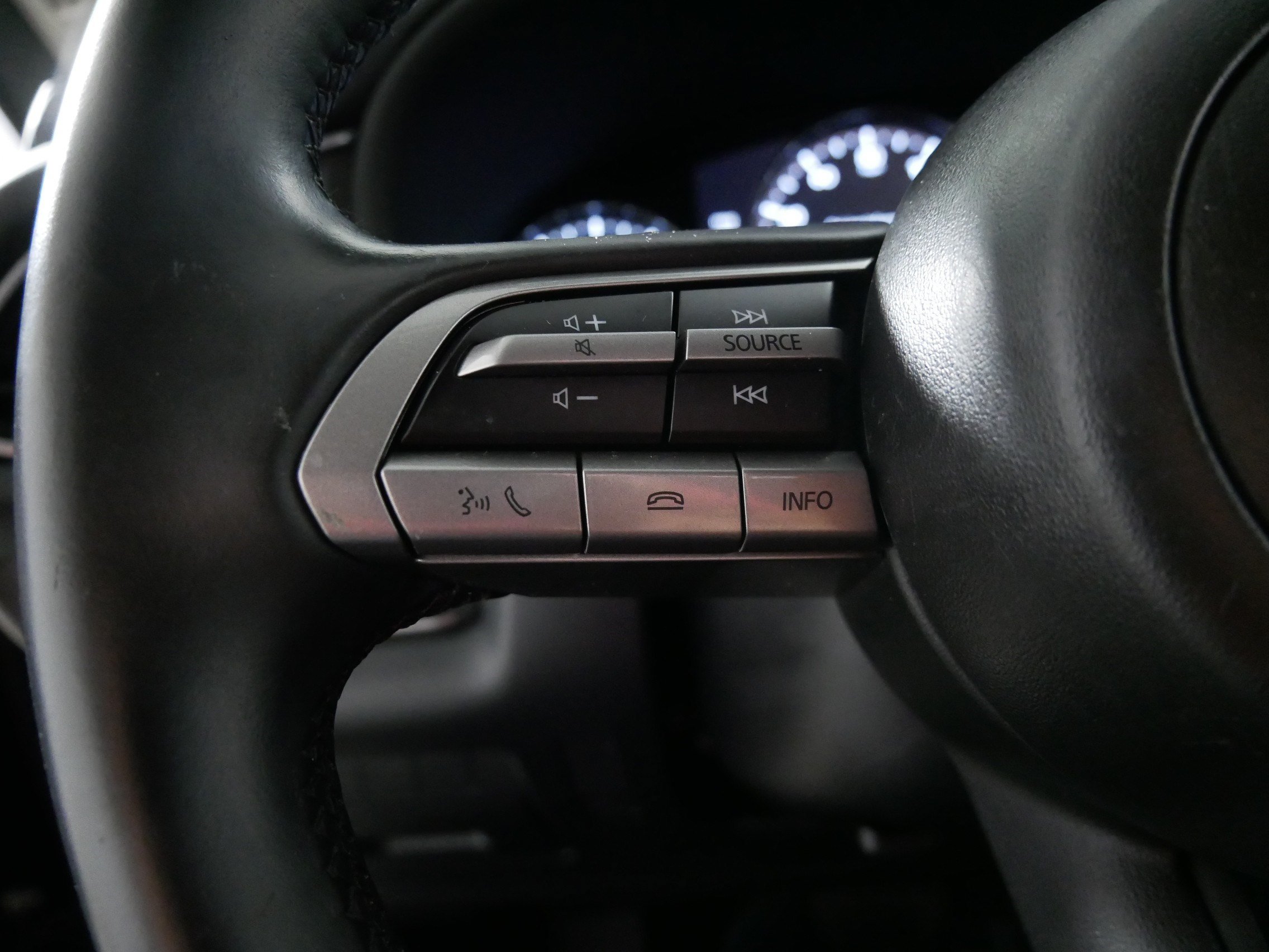 Used 2022 MAZDA CX-30 AWD 2.5 S w/ Select Package image 27