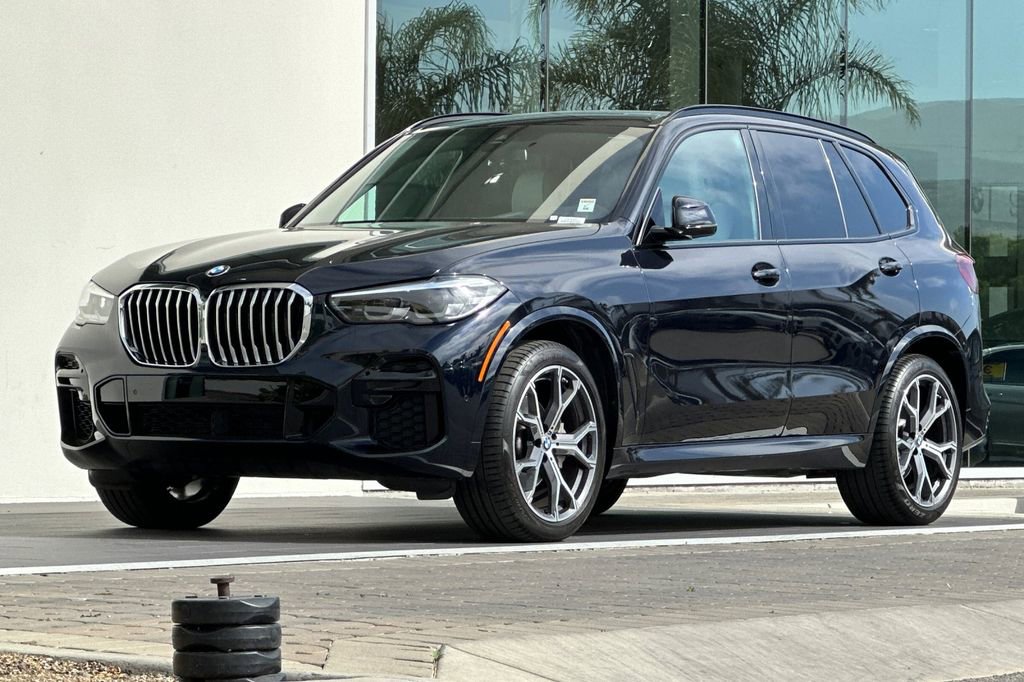 Used 2023 BMW X5 xDrive40i w/ M Sport Package AWD/4WD image 7