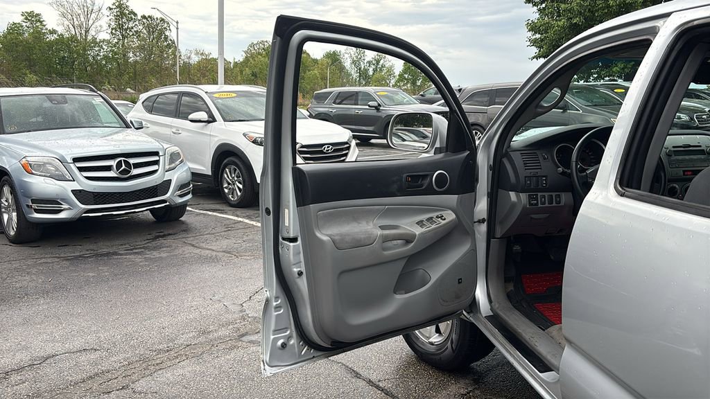 Used 2009 Toyota Tacoma 4x4 Double Cab image 11