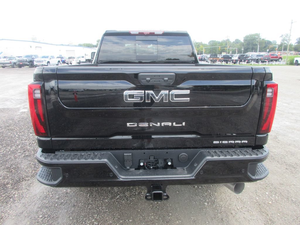 New 2026 GMC Sierra 2500 Denali Ultimate AWD/4WD image 6