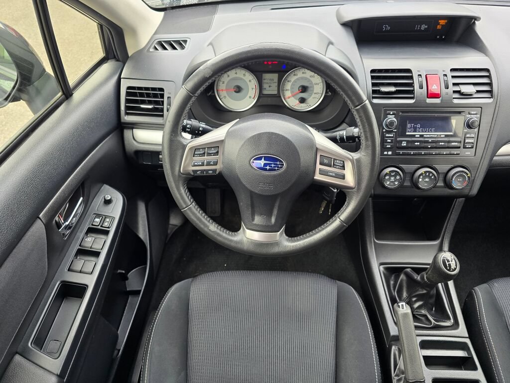 Used 2014 Subaru Impreza 2.0i Sport Premium AWD/4WD image 2