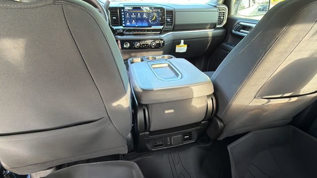 Used 2024 Chevrolet Silverado 1500 RST w/ Z71 Off-Road Package AWD/4WD image 20