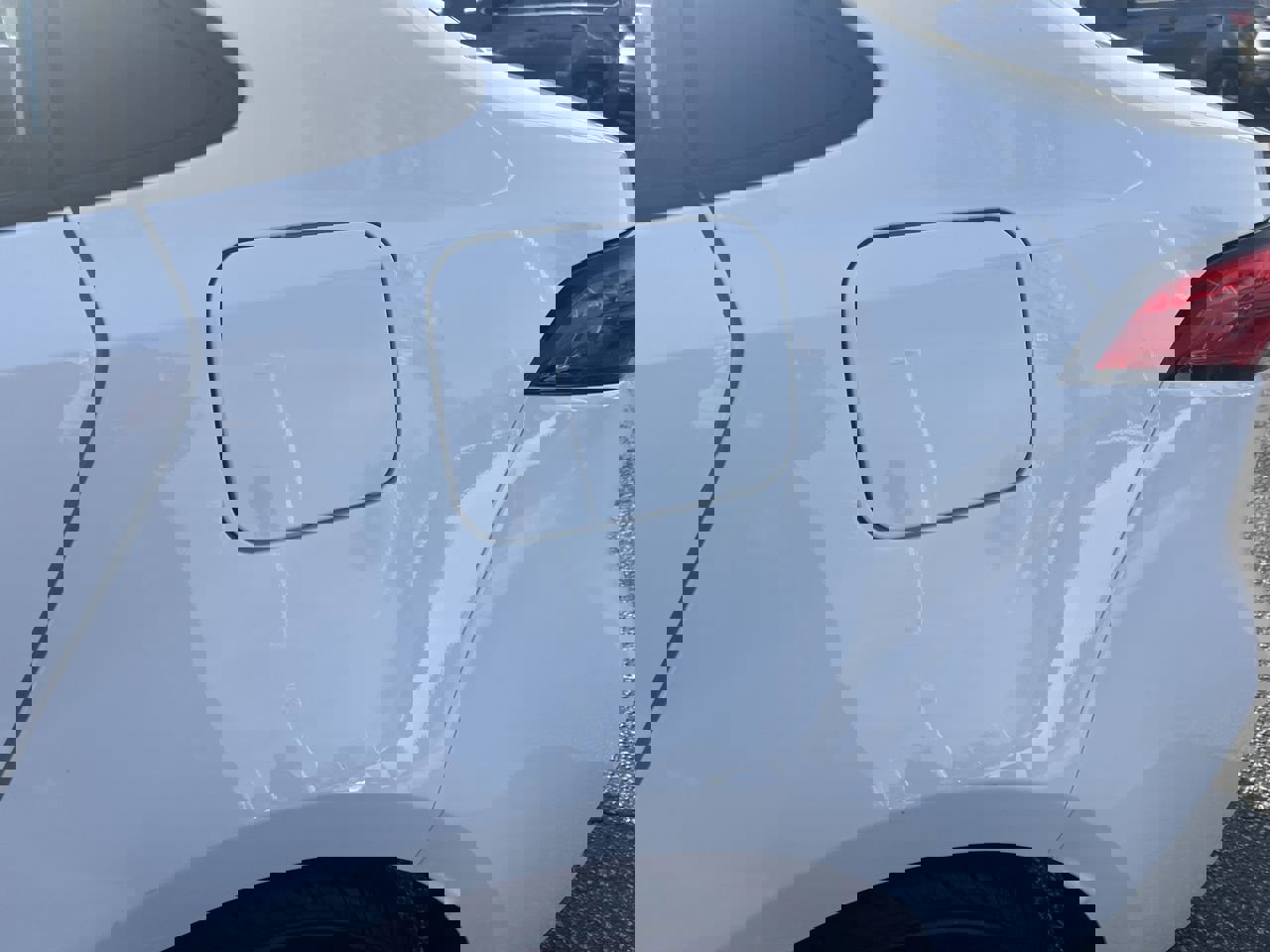 Used 2024 Toyota Corolla LE image 8