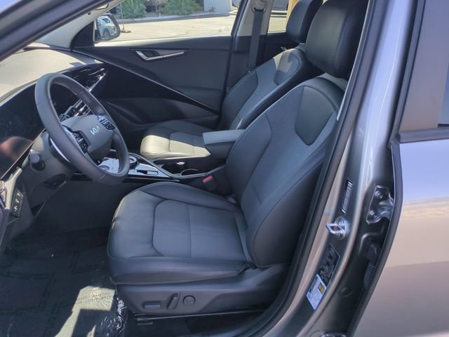 Certified 2024 Kia Niro Wind FWD image 15