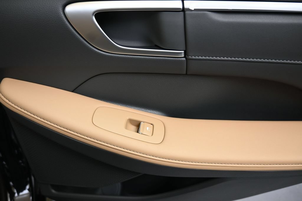 New 2026 Hyundai Sonata Limited FWD image 15