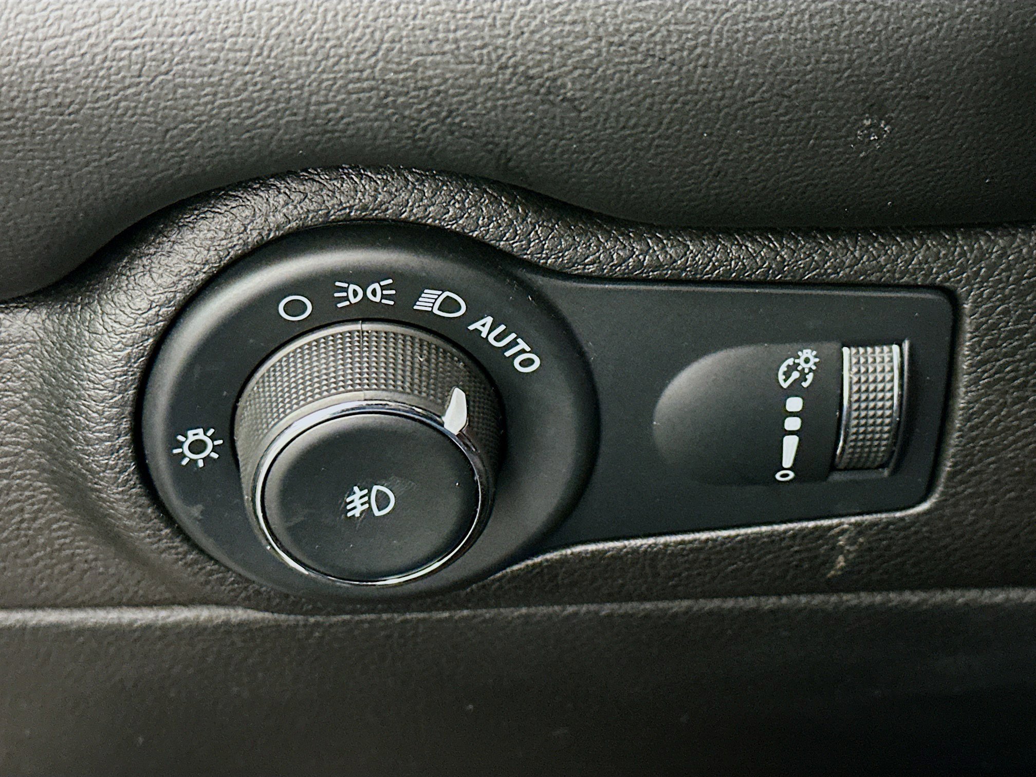 Used 2022 Dodge Durango GT w/ Blacktop Package image 17