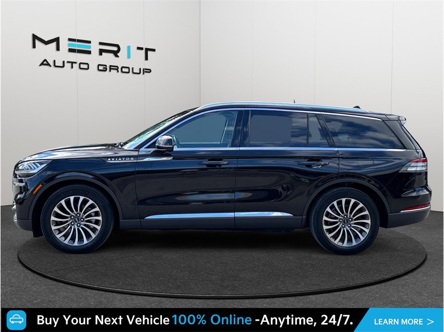 Used 2020 Lincoln Aviator Reserve w/ Class IV Trailer Tow Package RWD image 5