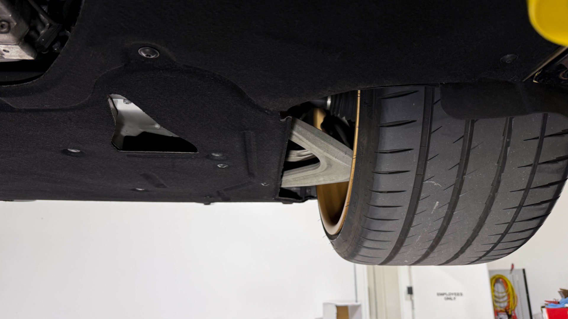 Used 2018 Lamborghini Huracan Performante image 91