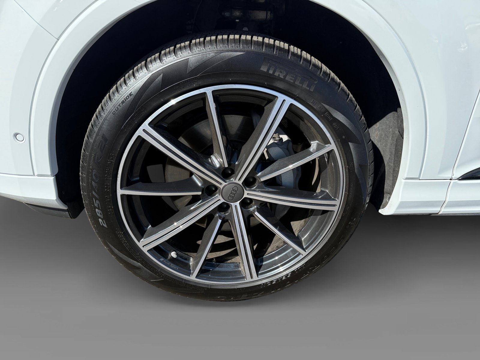 Certified 2026 Audi Q7 2.0T Premium Plus AWD/4WD image 9