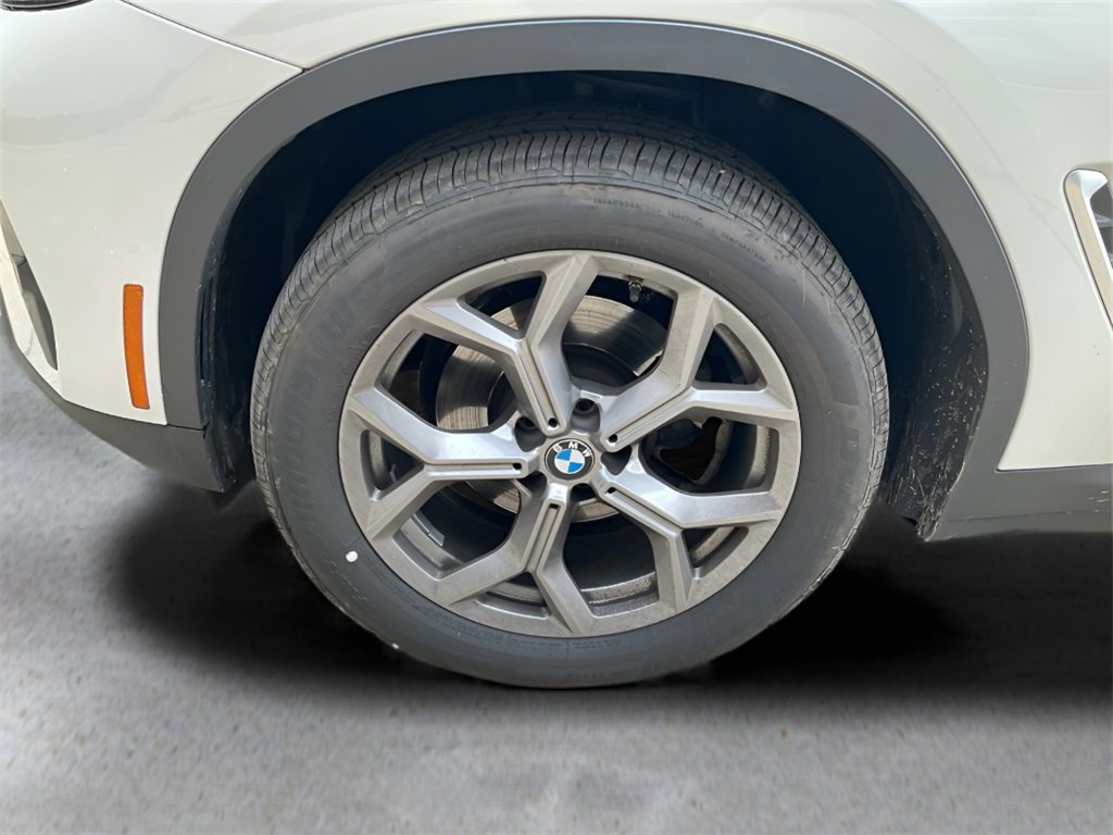 Used 2023 BMW X3 xDrive30i image 9