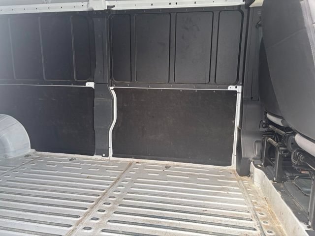 Used 2026 RAM ProMaster 2500 w/ Convenience Group FWD image 18