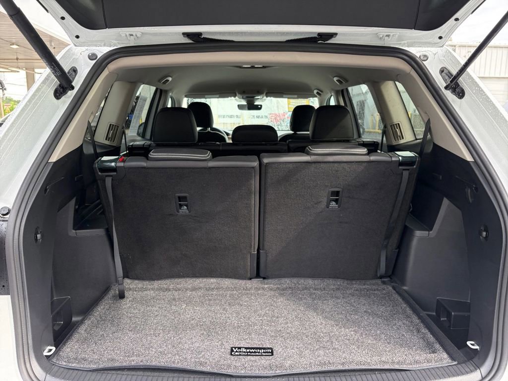 Certified 2026 Volkswagen Atlas SE FWD image 28