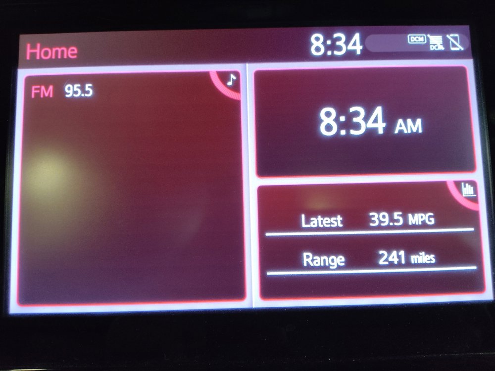 Used 2020 Toyota Corolla LE image 25