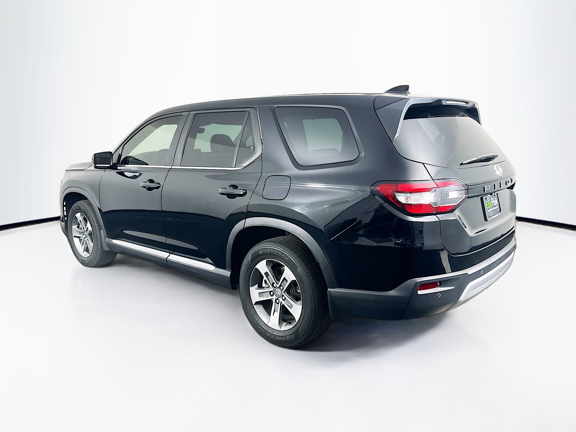 Used 2024 Honda Pilot EX-L image 5