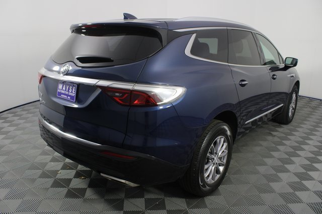 Used 2022 Buick Enclave Essence image 25