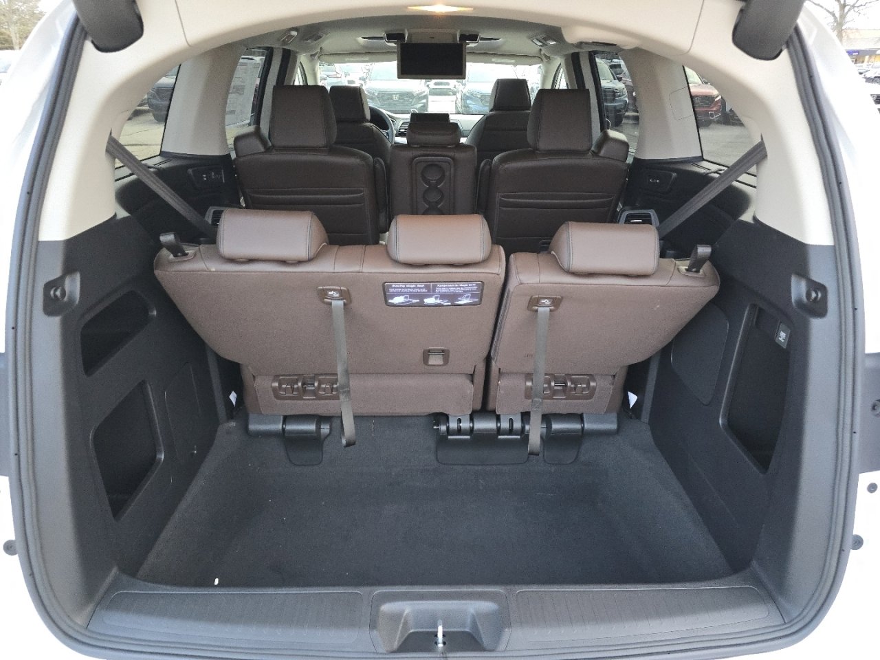 New 2026 Honda Odyssey Touring image 24