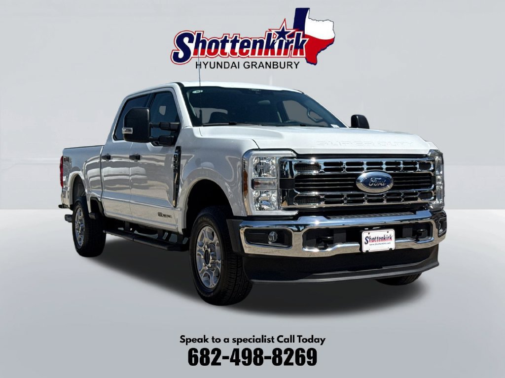 Used 2026 Ford F250 XLT AWD/4WD image 3