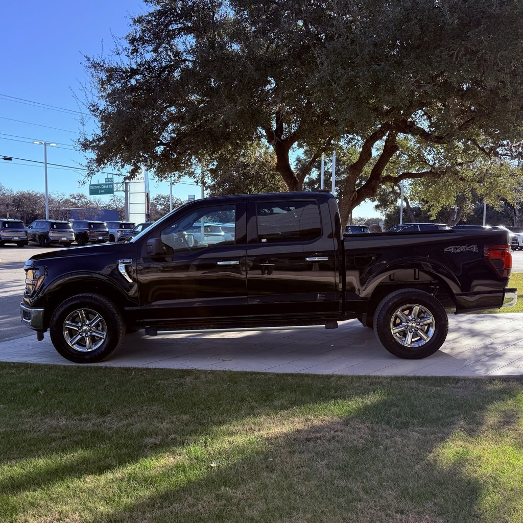 Used 2025 Ford F150 XLT w/ Equipment Group 301A Standard image 9