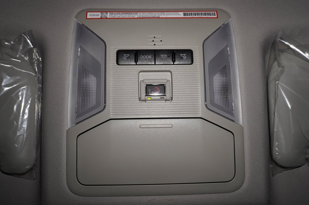 New 2025 Toyota RAV4 LE image 17