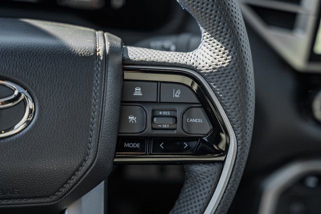 New 2026 Toyota Tundra Platinum image 32