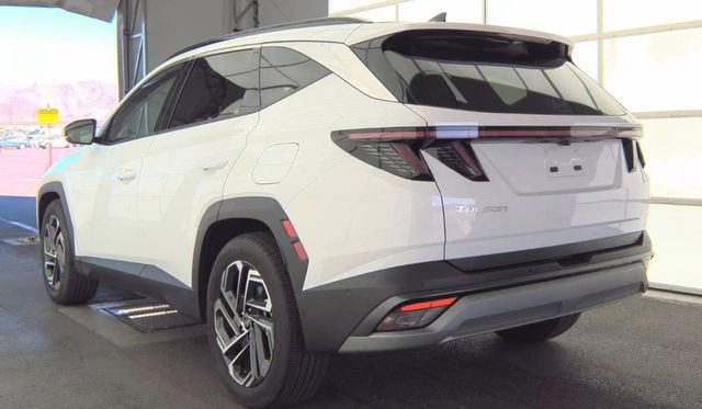 Certified 2025 Hyundai Tucson Limited image 4