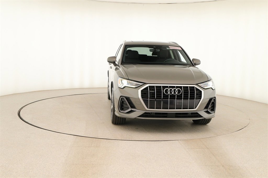 Used 2020 Audi Q3 2.0T Premium Plus w/ Premium Plus Package image 11