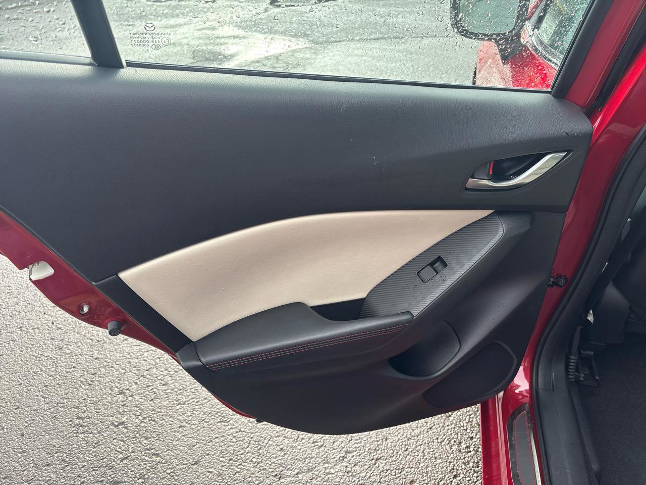 Used 2014 MAZDA MAZDA3 s Grand Touring image 21