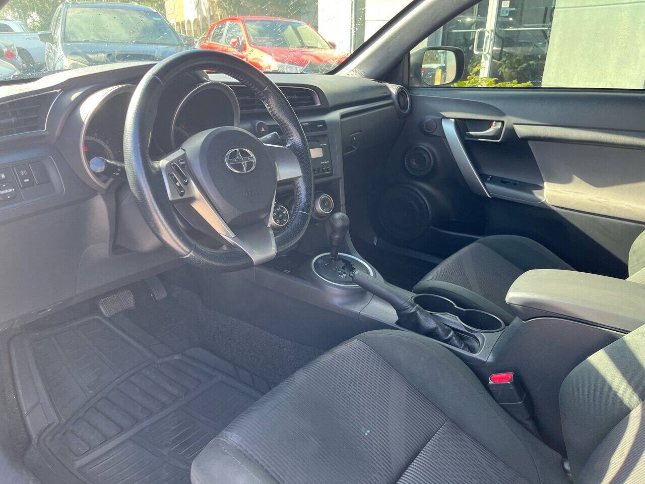 Used 2013 Scion tC FWD image 10