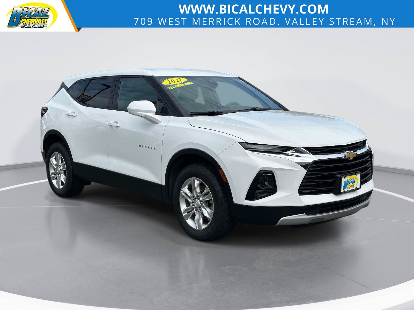 Used 2021 Chevrolet Blazer LT AWD/4WD image 1