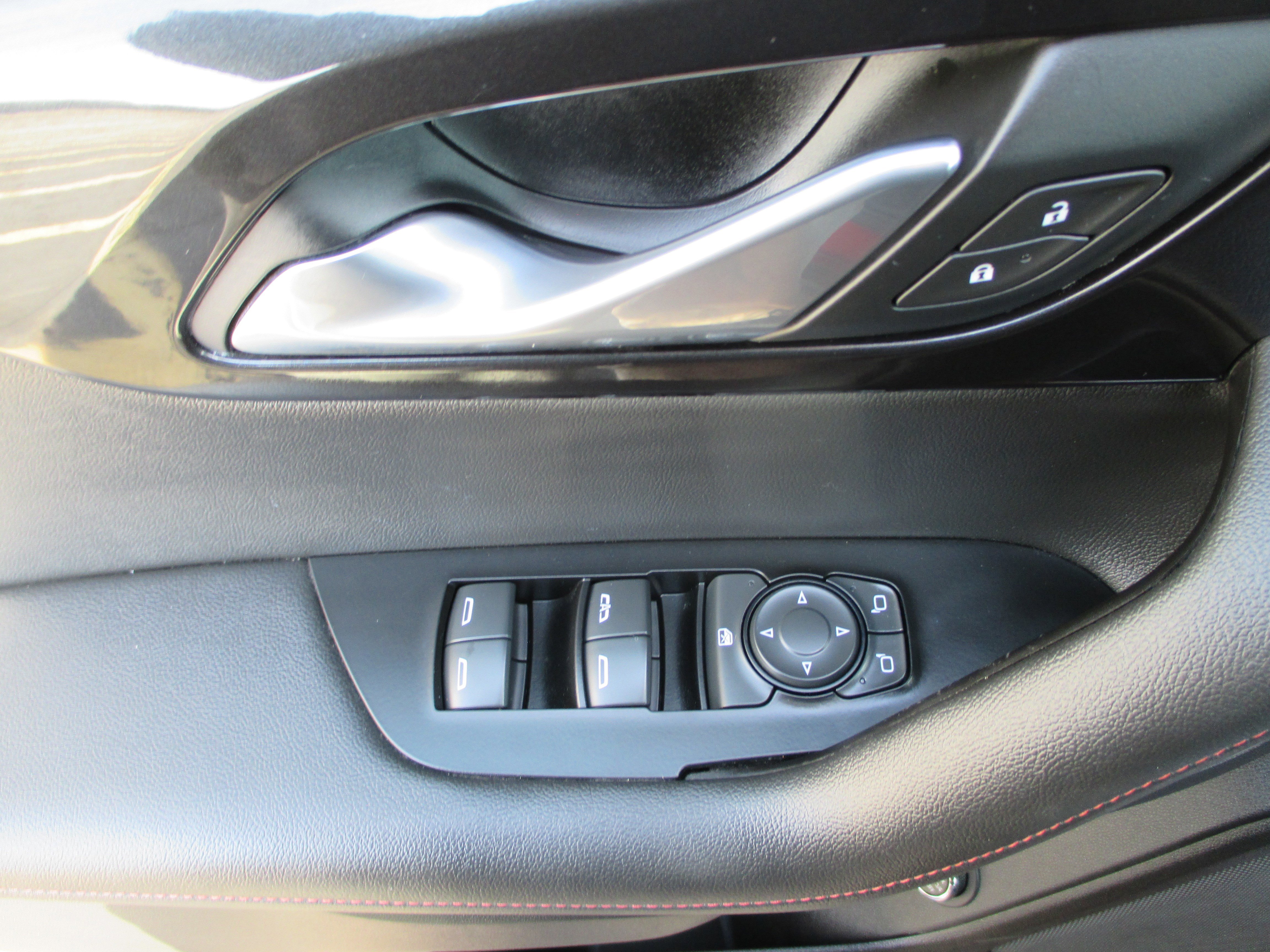 Used 2020 Chevrolet Blazer RS image 13