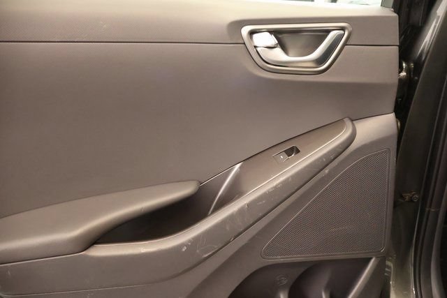 Used 2020 Hyundai Ioniq Limited FWD image 25