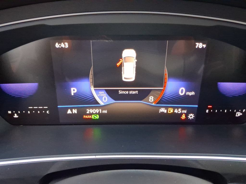 Certified 2023 Volkswagen Tiguan SE R-Line FWD image 19