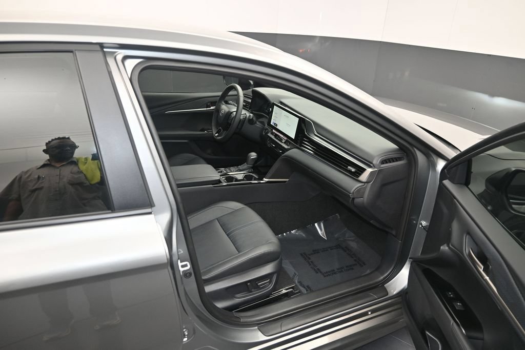 Used 2026 Toyota Camry XSE FWD image 10