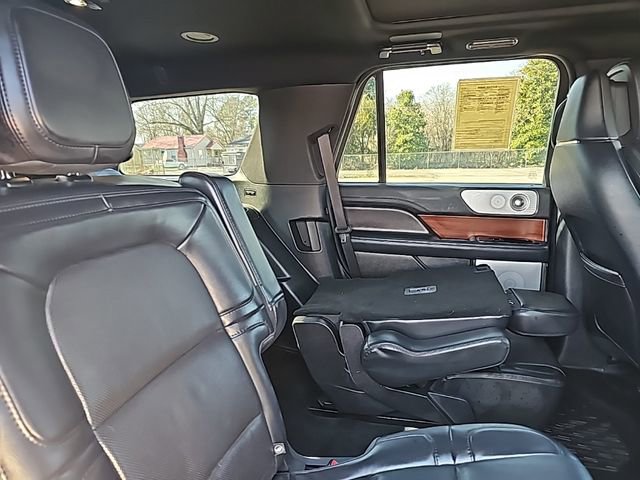 Used 2022 Lincoln Navigator Reserve image 33