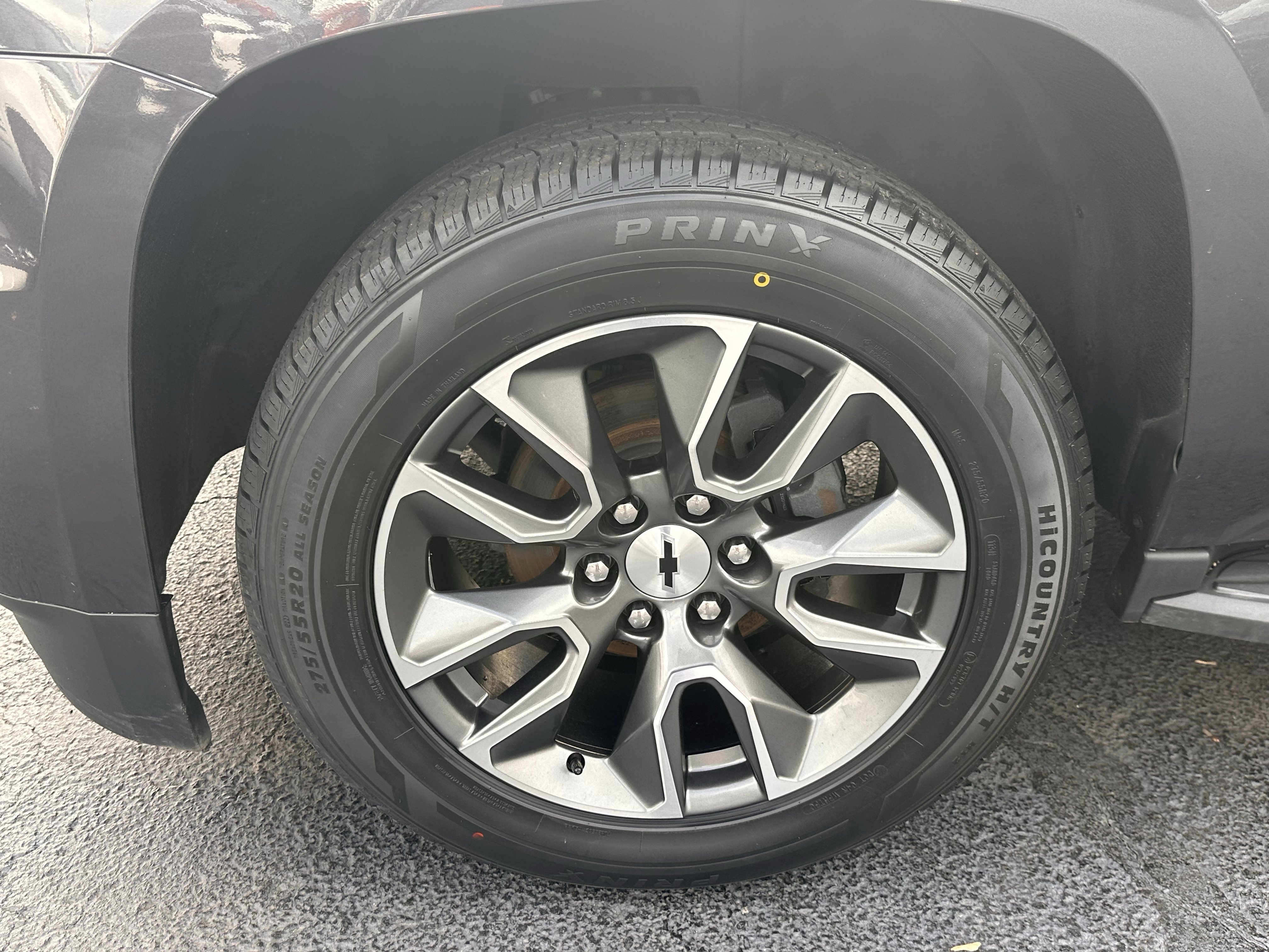 Used 2018 Chevrolet Tahoe LS w/ All-Season Package image 17