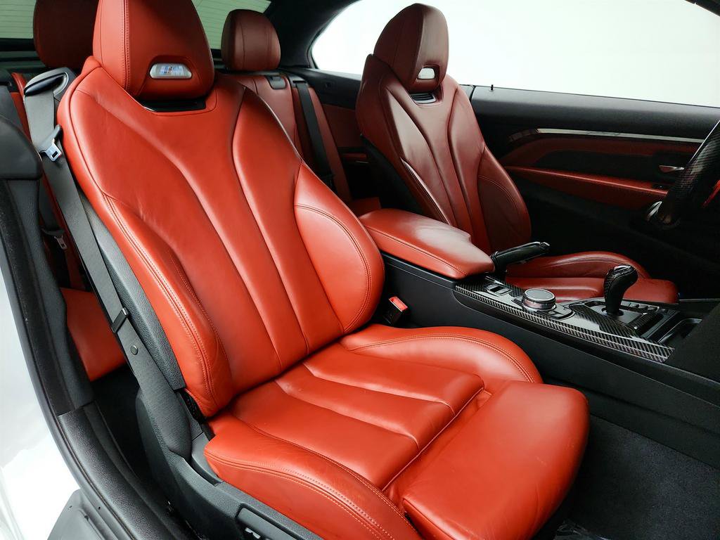 Used 2016 BMW M4 Convertible RWD image 24