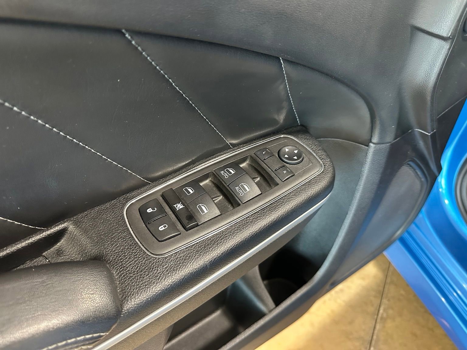 Used 2023 Dodge Charger Scat Pack w/ Plus Group RWD image 13