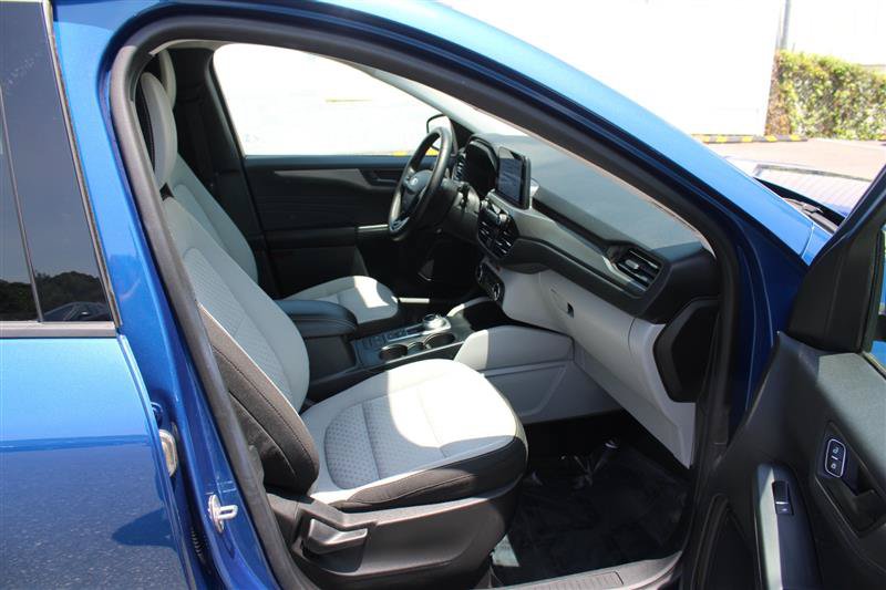 Used 2023 Ford Escape Active AWD/4WD image 11