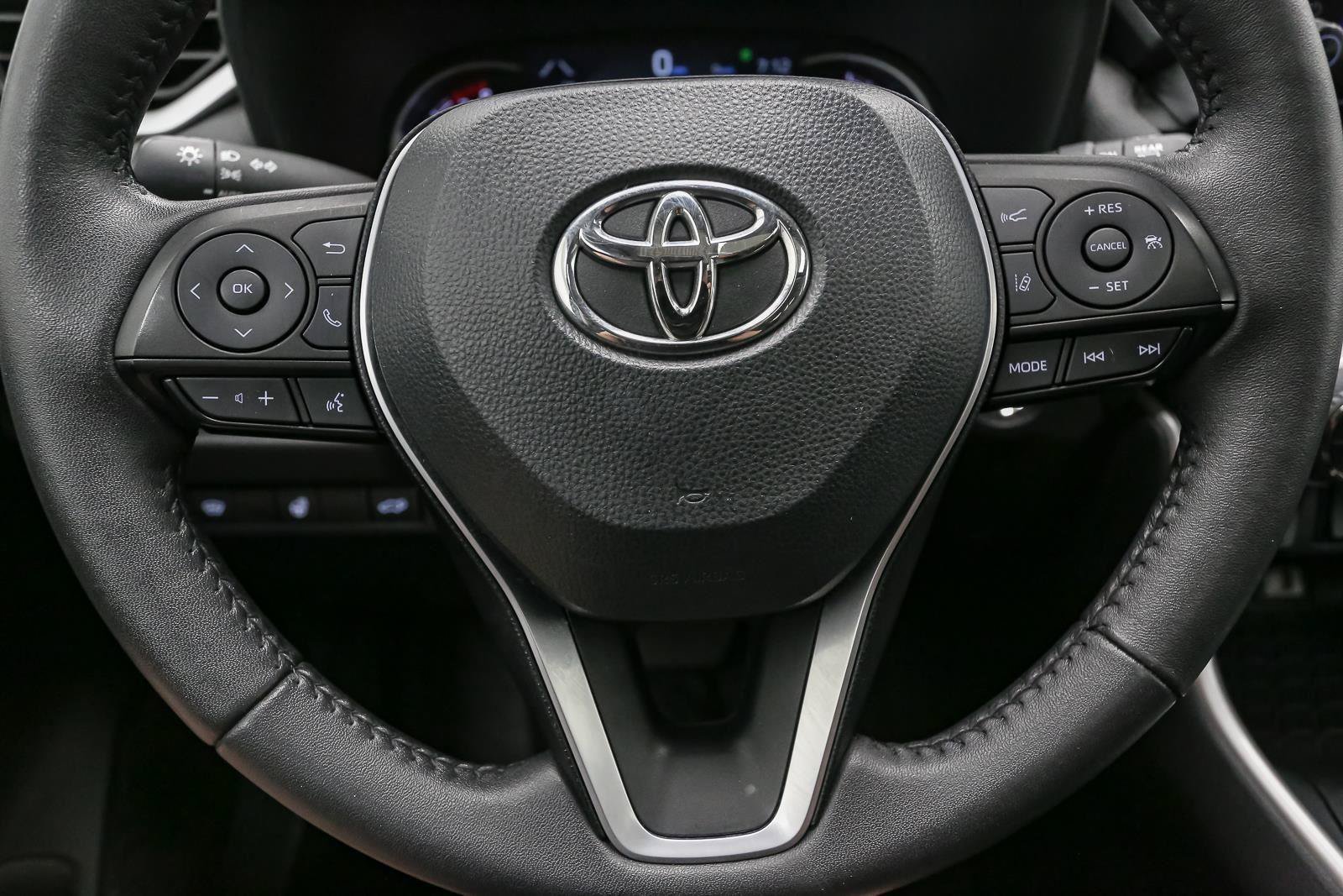 Used 2023 Toyota RAV4 XLE w/ Convenience Package AWD/4WD image 35