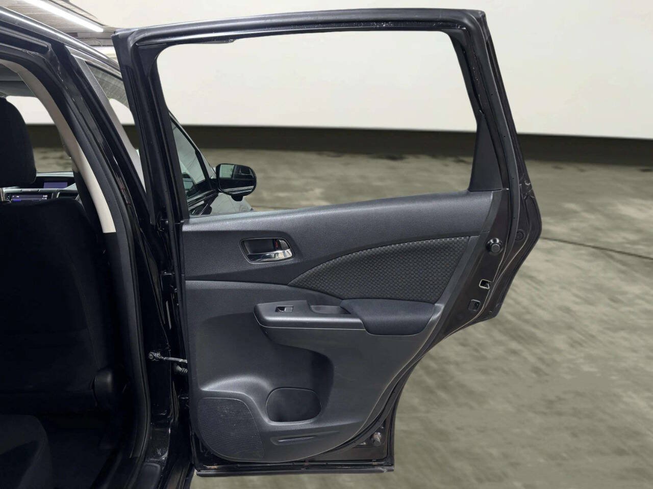 Used 2016 Honda CR-V EX image 17