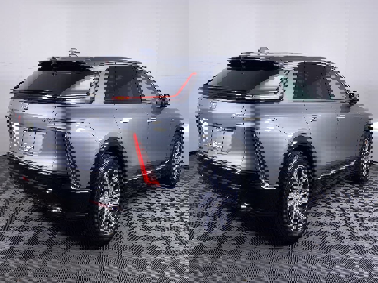 Certified 2024 Cadillac Lyriq Tech image 19